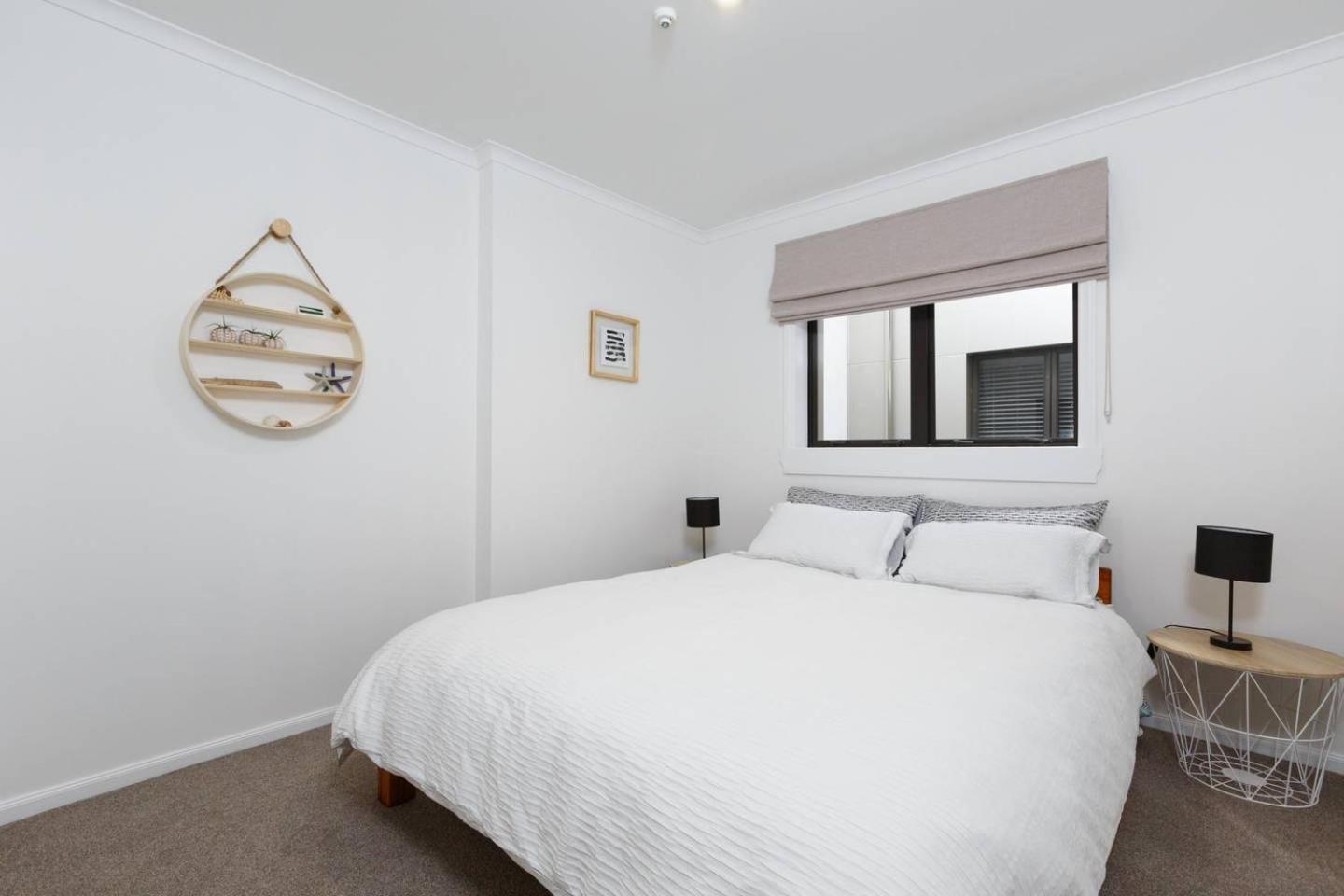 Appartamento Stylish And Spacious, Downtown Mount Maunganui Esterno foto